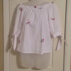 White/floral 3/4 tie sleeve top Sz: L